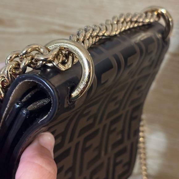 Fendi Black/brown Zucca Embossed Leather Small Kan U Shoulder Bag - Picture 15 of 15